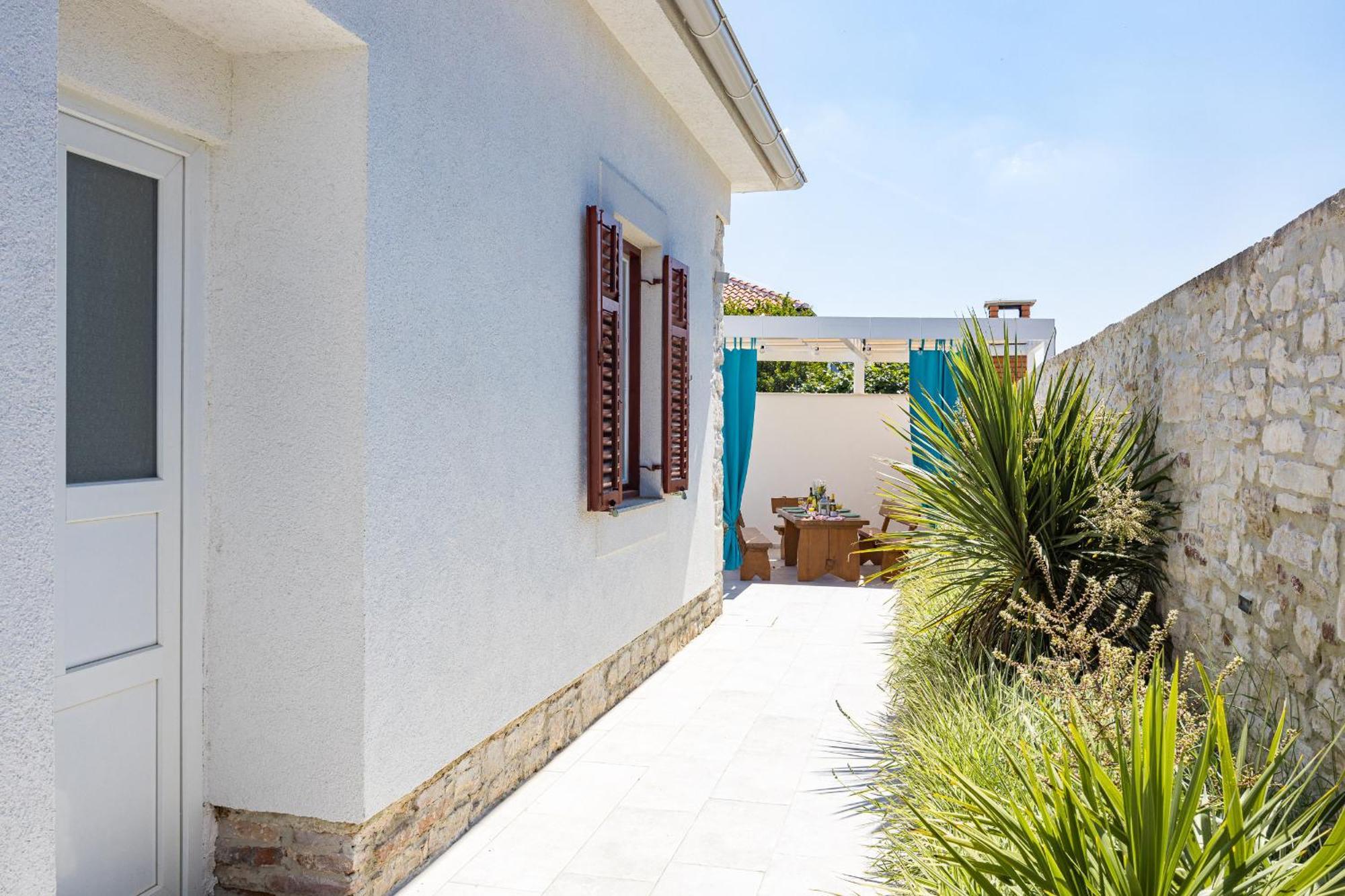 Villa Stone Paradise *